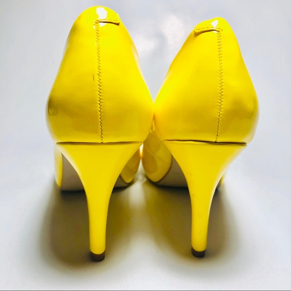 Yellow Patent Pump by MADDEN GIRL “GETTA” … - Picture 2 of 5
